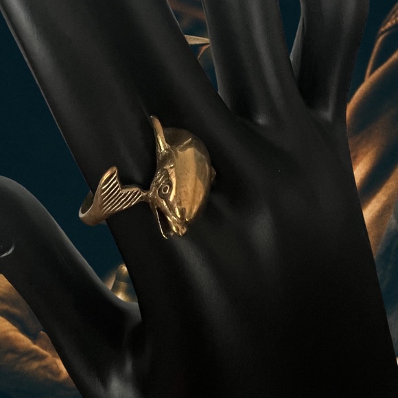 💖 Vintage Brass Dolphin Ring 💖 - Picture 1 of 1
